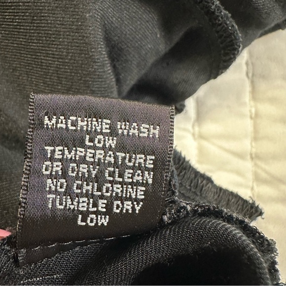 Rhapsody Neutral Black Sleeveless Romper with pockets - Picture 8 of 11